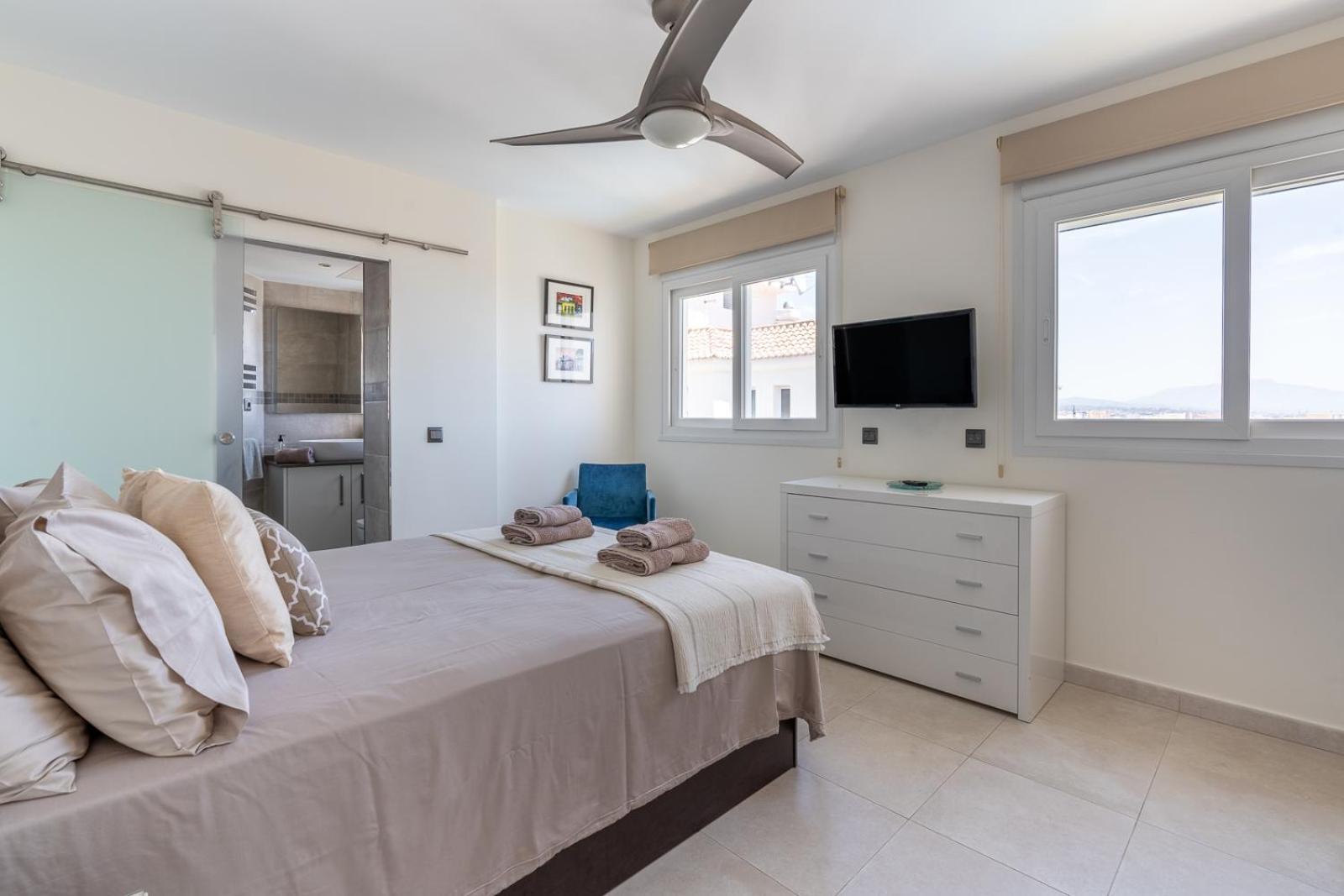 Puerto Blanco Apartment เอสเตโปนา ภายนอก รูปภาพ